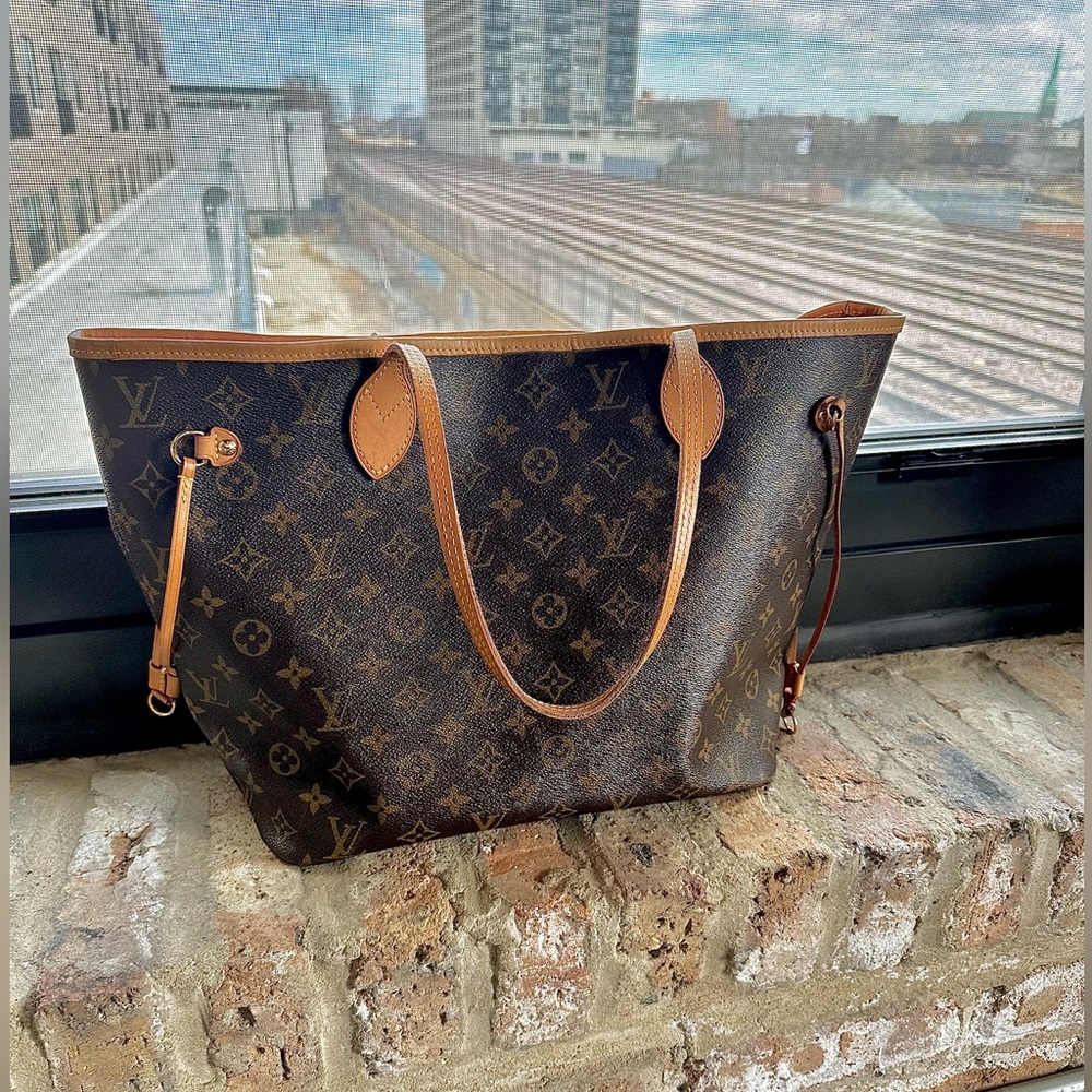Louis Vuitton Neverfull MM
